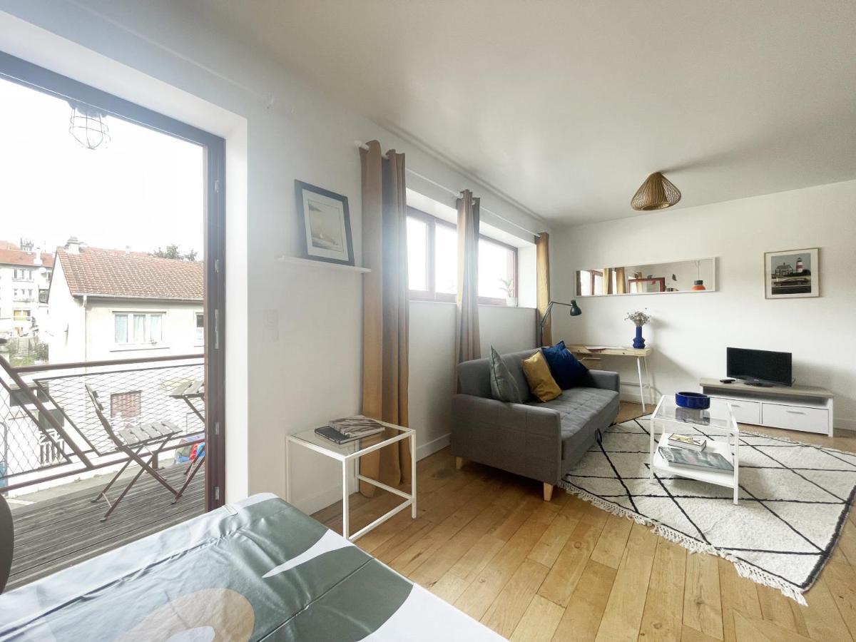 Le Balcon Rouge Apartment นัวซี-เลอ-แซ็ค ภายนอก รูปภาพ
